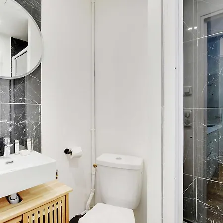 Des Poissonniers Appartement Paris