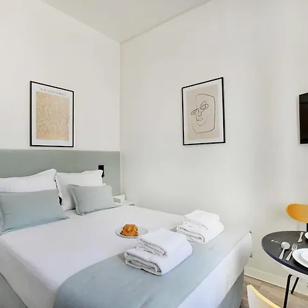 Des Poissonniers Apartment Paris